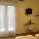 לינה וארוחת בוקר Chez Francois Ortale