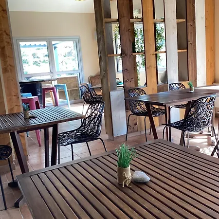 Chez Francois Bed & Breakfast *